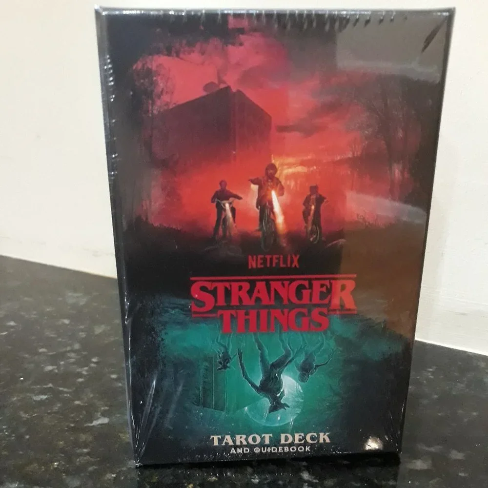 Stranger Things Tarot Deck - Picture 2 of 4